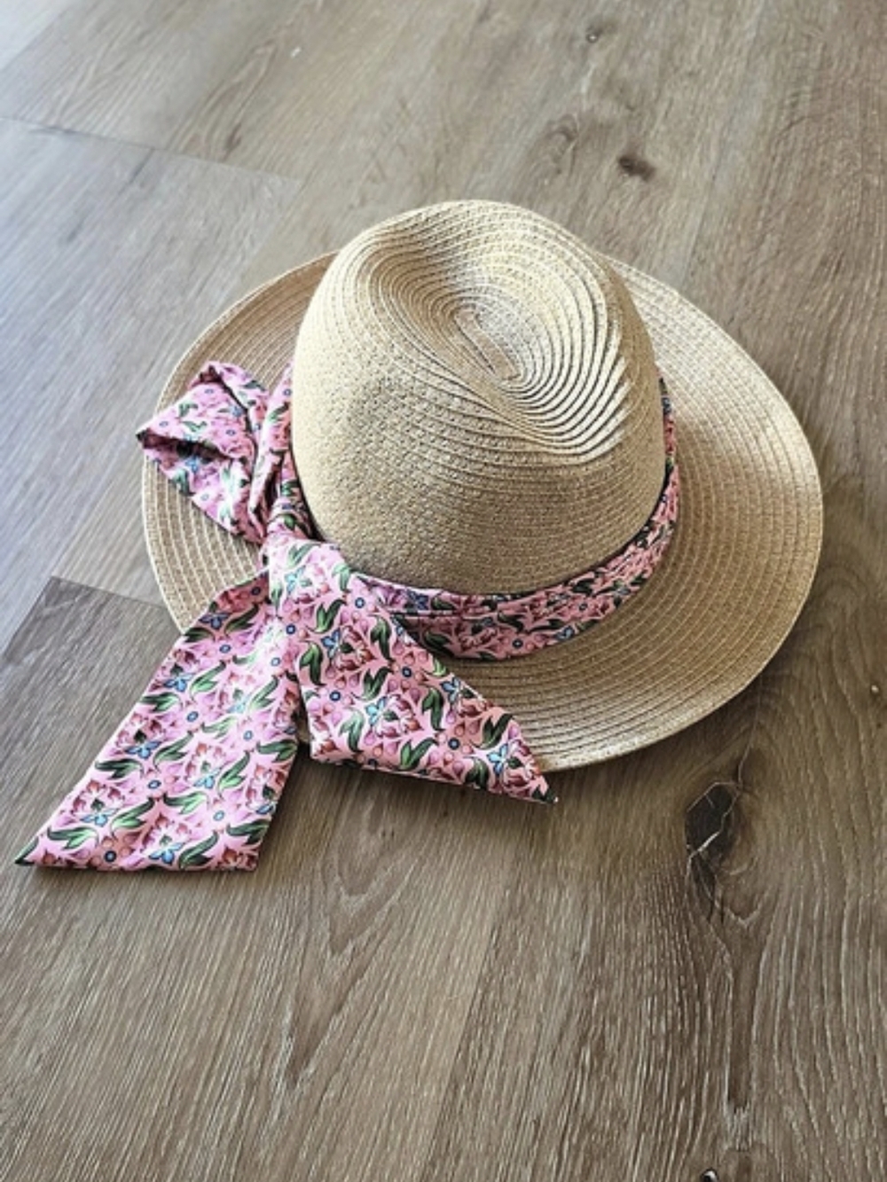 Steve Madden Floral Sun Hat in Brown & Pink